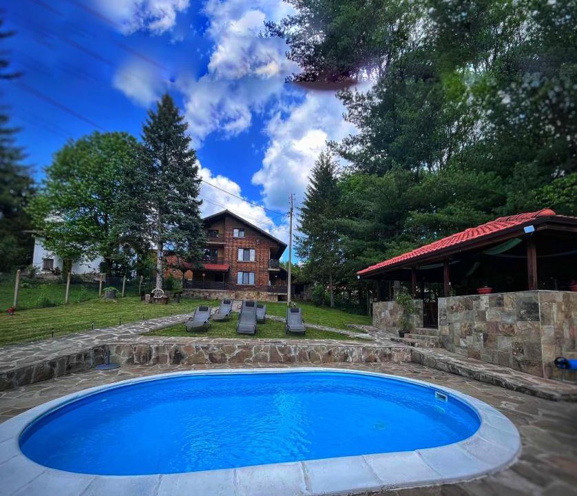 Apriltsi House | Къща за гости Милена