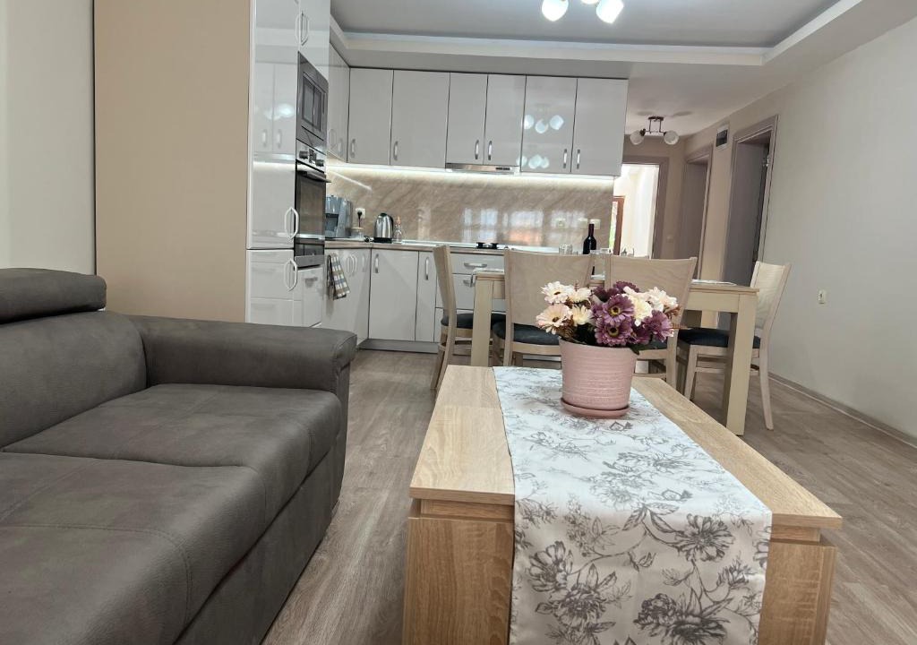 Petrich Apartment | Къща за гости ТАТЯНА/GUEST HOUSE TATIANA