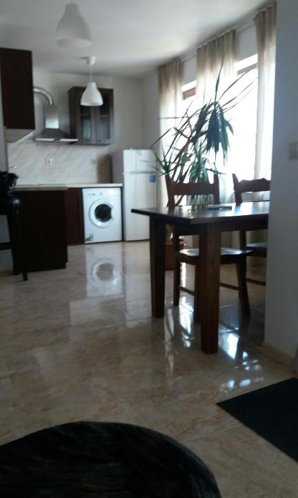 Hristo Botev Apartment | самостоятелен апартамент