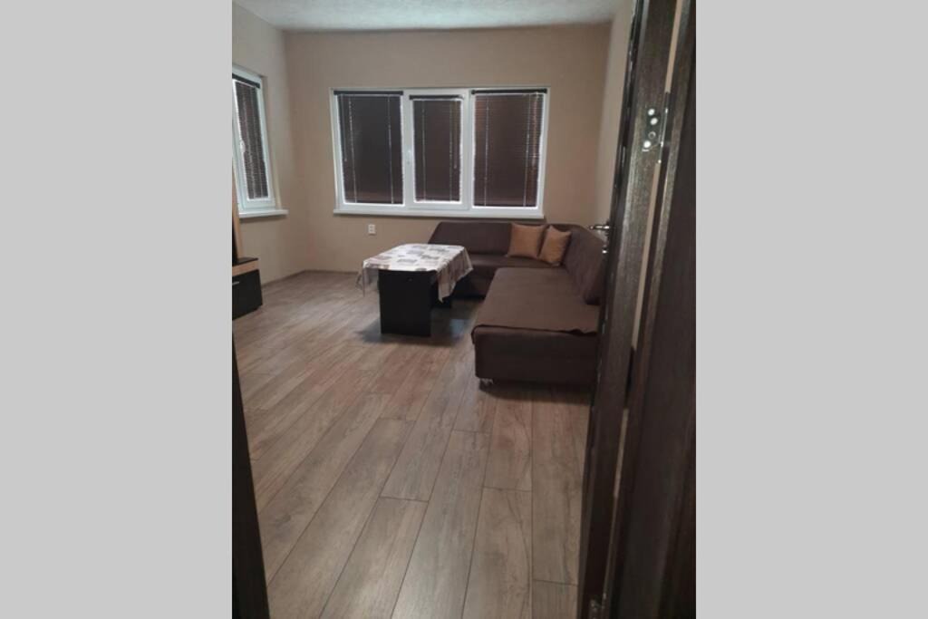 Sliven Apartment | Самостоятелна гарсониера ТОП -център