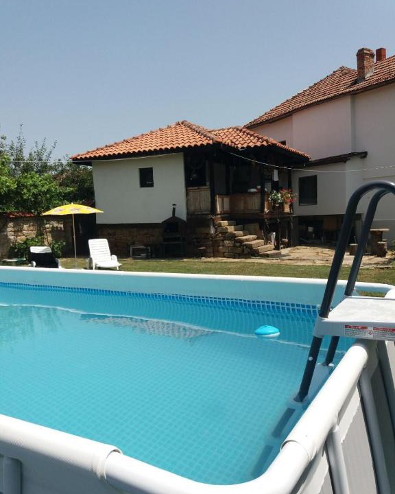 Tsarevets House | Събевата къща