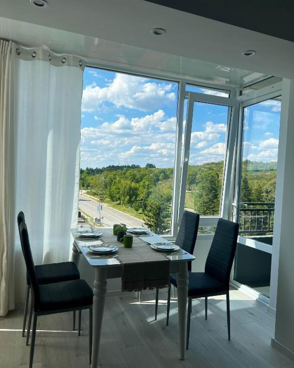 Targovishte Apartment | Тристаен апартамент Park View