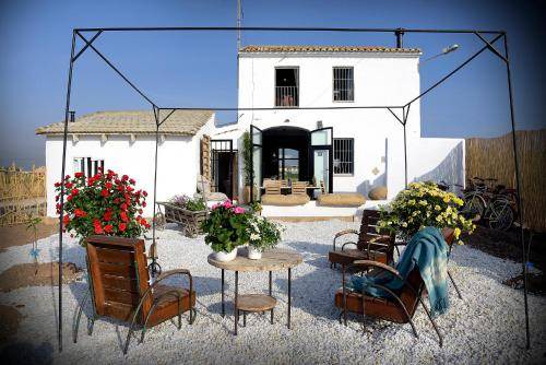Almassera House | 147 m² House ∙ 3 bedrooms ∙ 8 guests