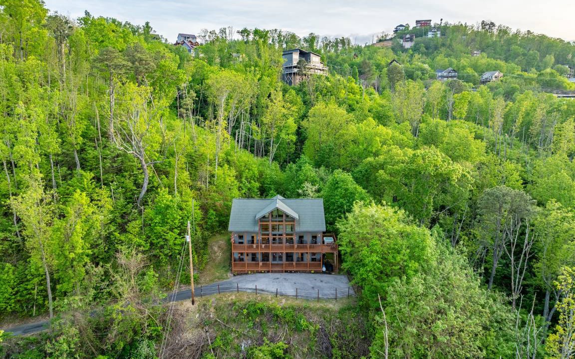 Chalet Village North House | 287 m² House ∙ 5 bedrooms ∙ 12 guests