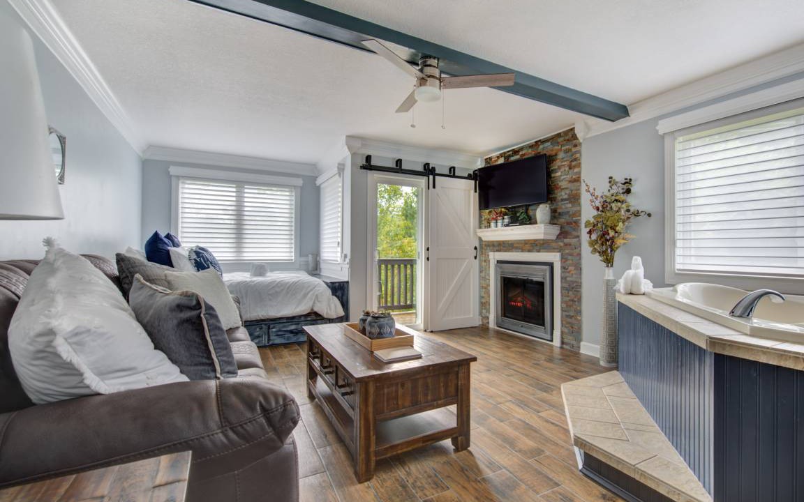 Chalet Village Condo | 32 m² Condo ∙ 2 guests