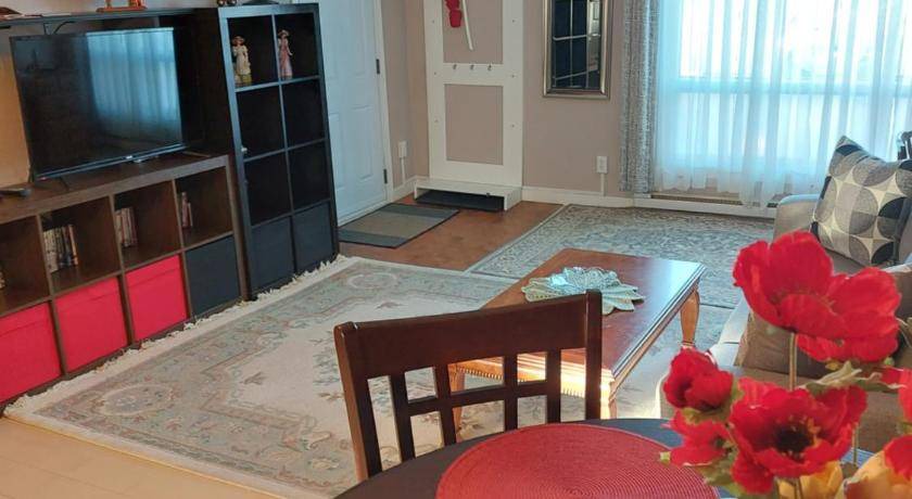 Longueuil Apartment | 50 m² Apartment ∙ 1 bedroom ∙ 4 guests
