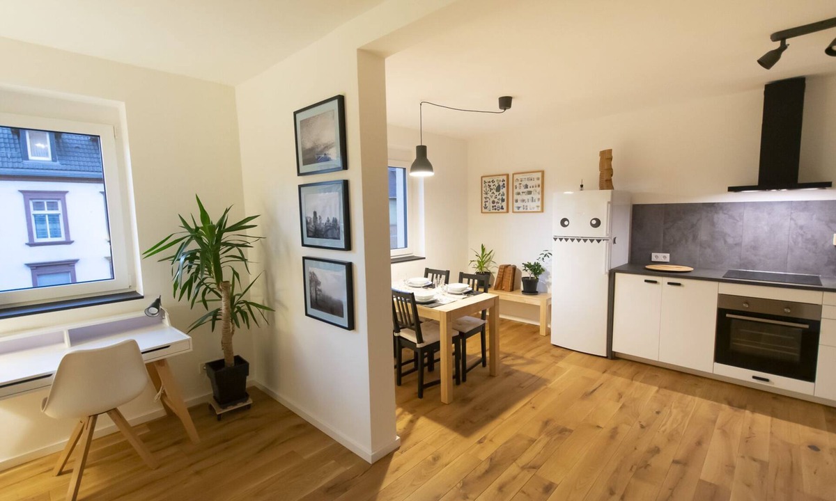 Durlach Apartment | *At home with a view of the Turmberg*