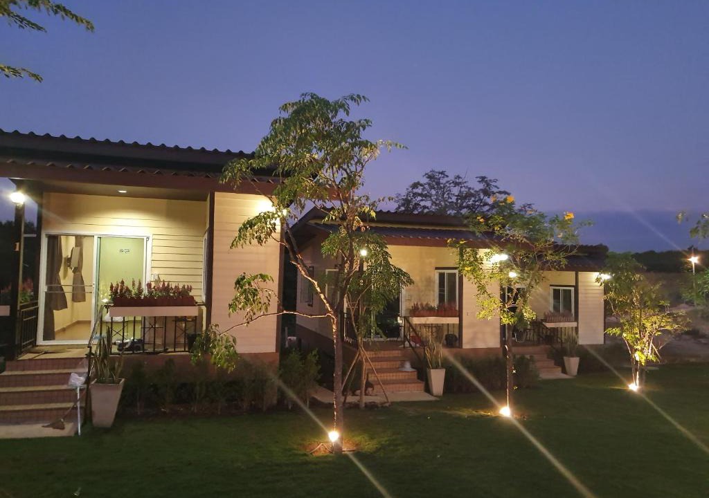 Nong Sarai Villa | Baan Tung villa khoayai