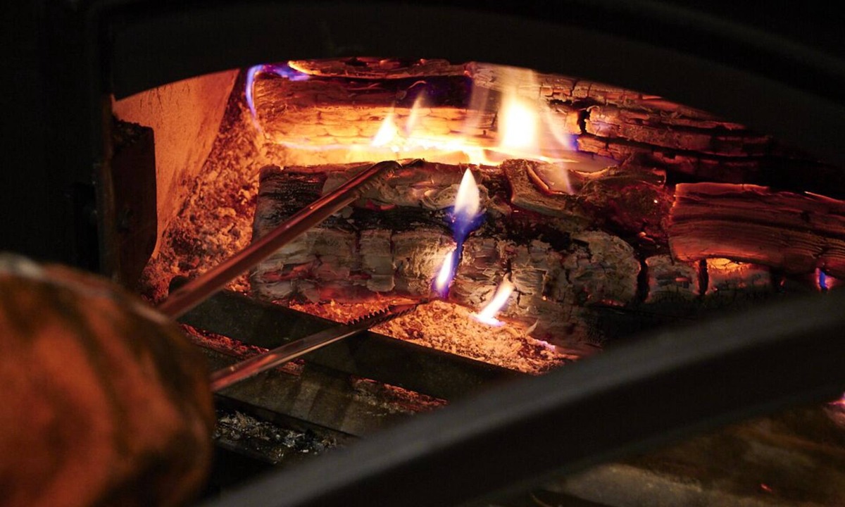 Oiwake Villa | Brand New 250 sqm Large Nordic Log House, Built in February 2022
