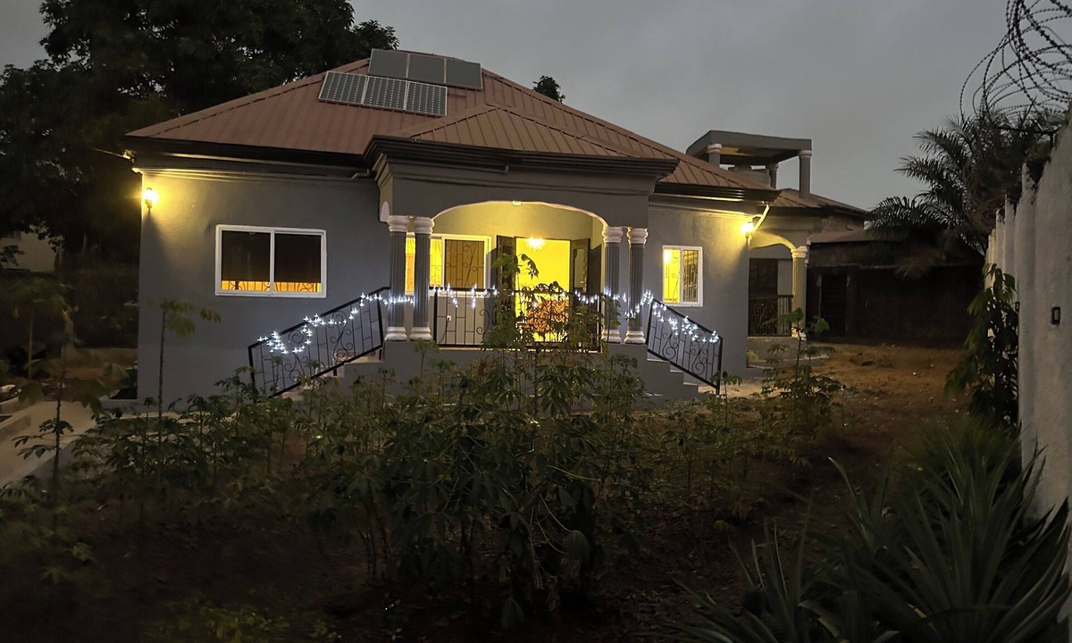 Freetown Apartment | Exclusive Boutique Style Villa