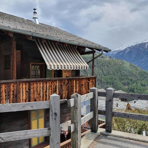 Mase Apartment | Gîte de Mase sur la rive droite du Val d'Hérens