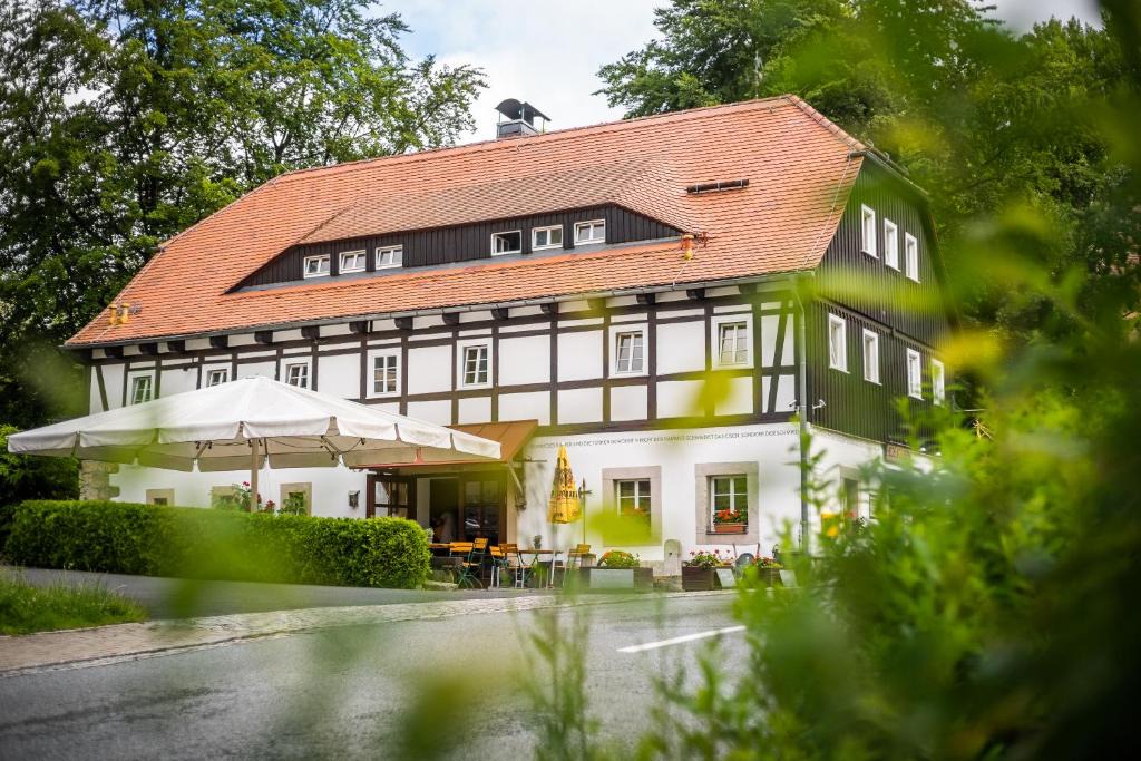 Luftkurort Luckendorf Hotel | Gasthof Alte Schmiede G* Lückendorf