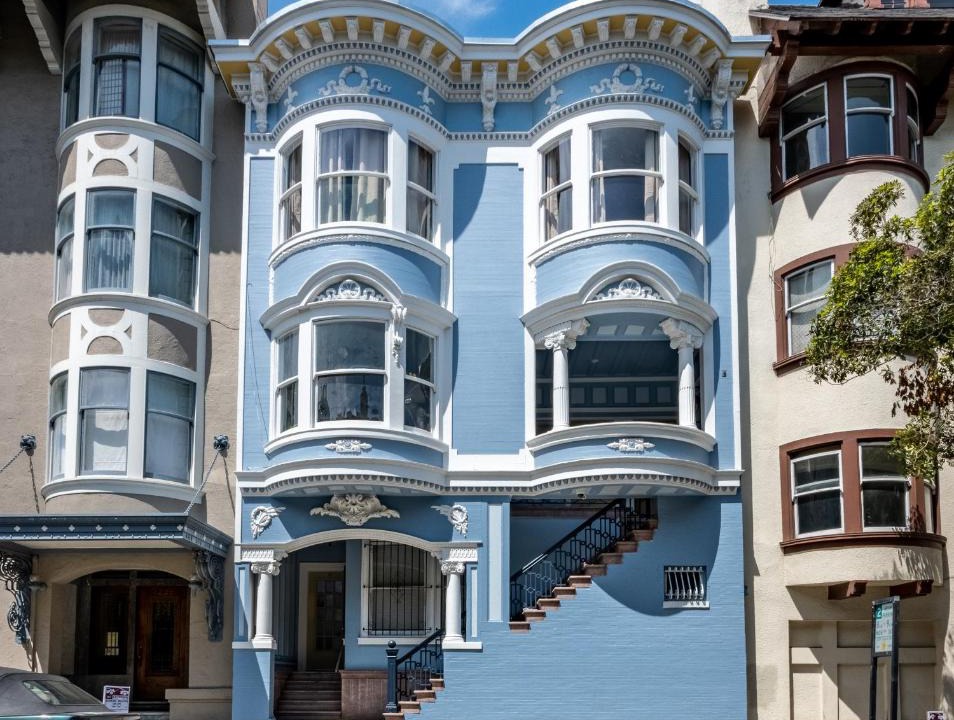 Nob Hill Apartment | Gorgeous unique Victorian top flat in heart of SF