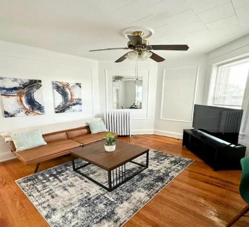 Seward Place Apartment | Great Value Unit in Union A12