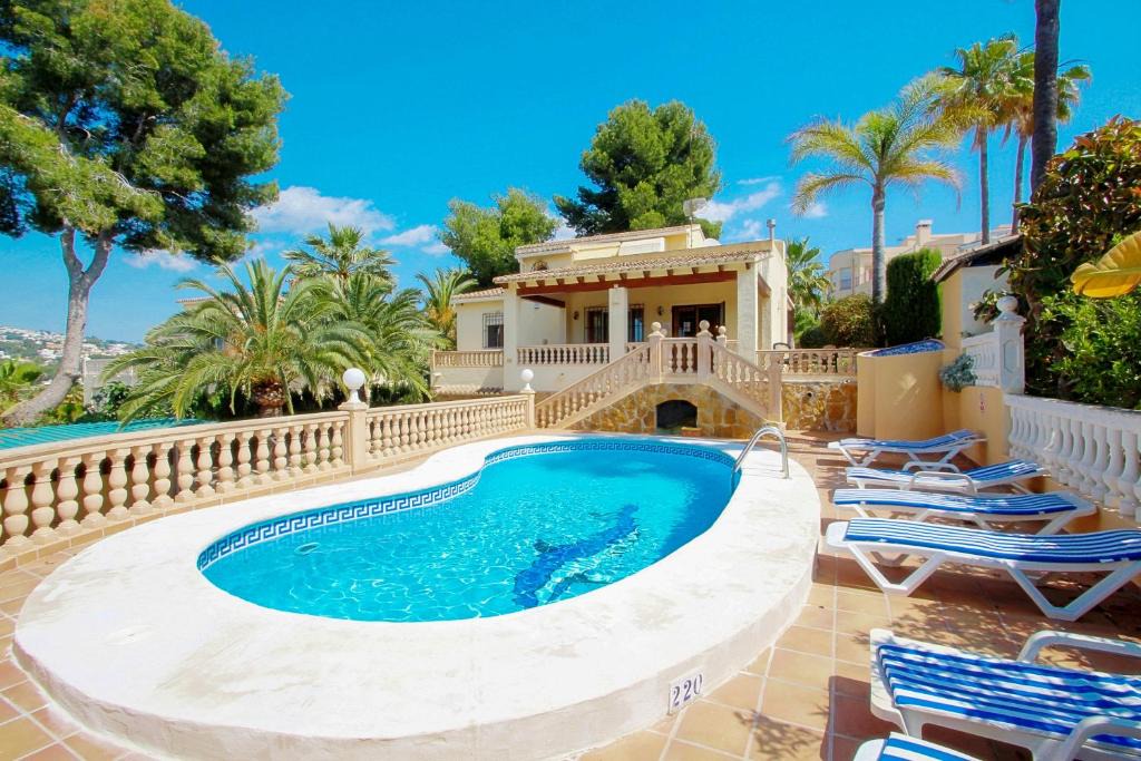 Moraira Villa | Mar de China - modern, well-equipped villa with private pool in Moraira
