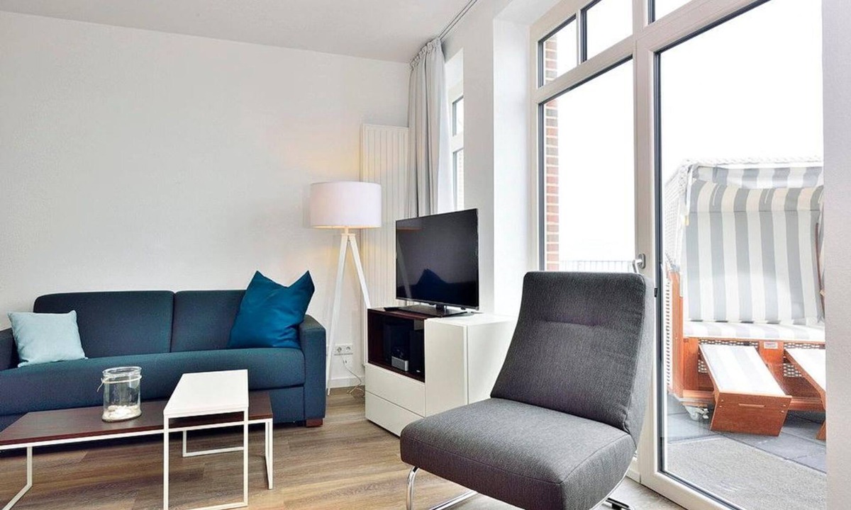 Wangerooge Apartment | Modern apartment on the beach with great sea views, balcony and beach chair! -