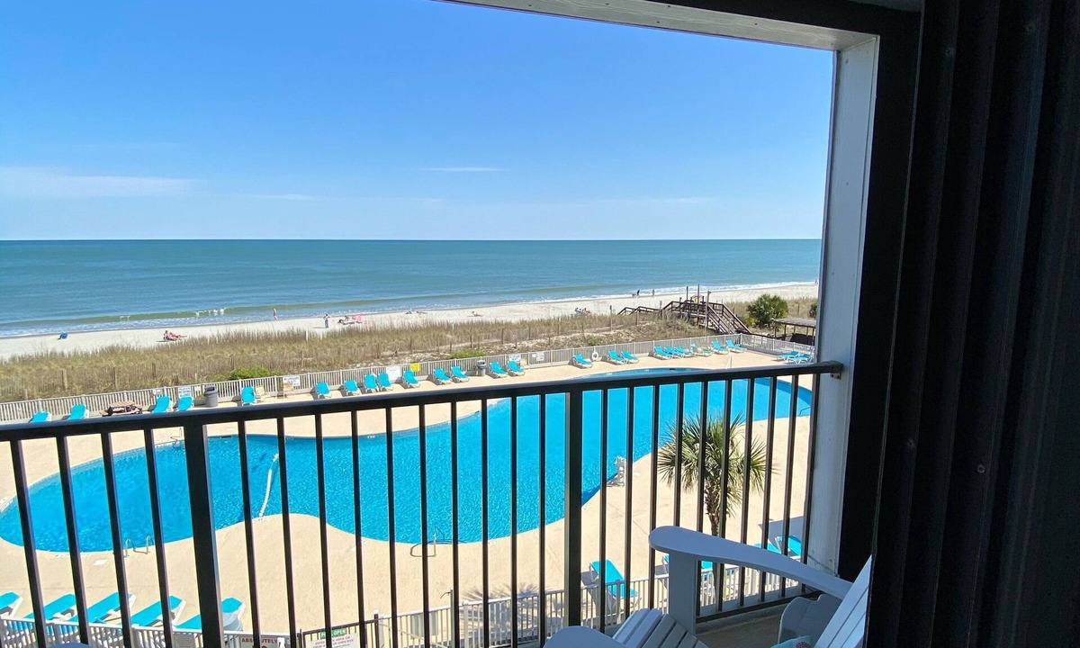 Myrtle Beach Condo | Myrtle Beach Resort-Direct Oceanfront-free waterpark/grills-Recently updated!
