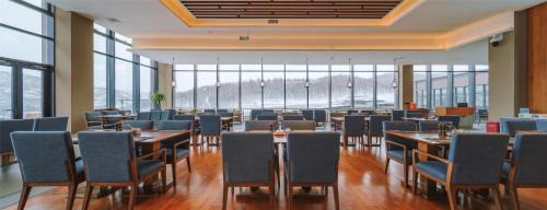 Chongli County Apartment | Oakwood Suites Chongli