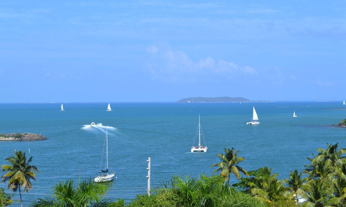 Cabezas Condo | Peña Mar. Resort Setting With All The Comforts Of Home - Peña Mar! A/C ,TV, WiFi