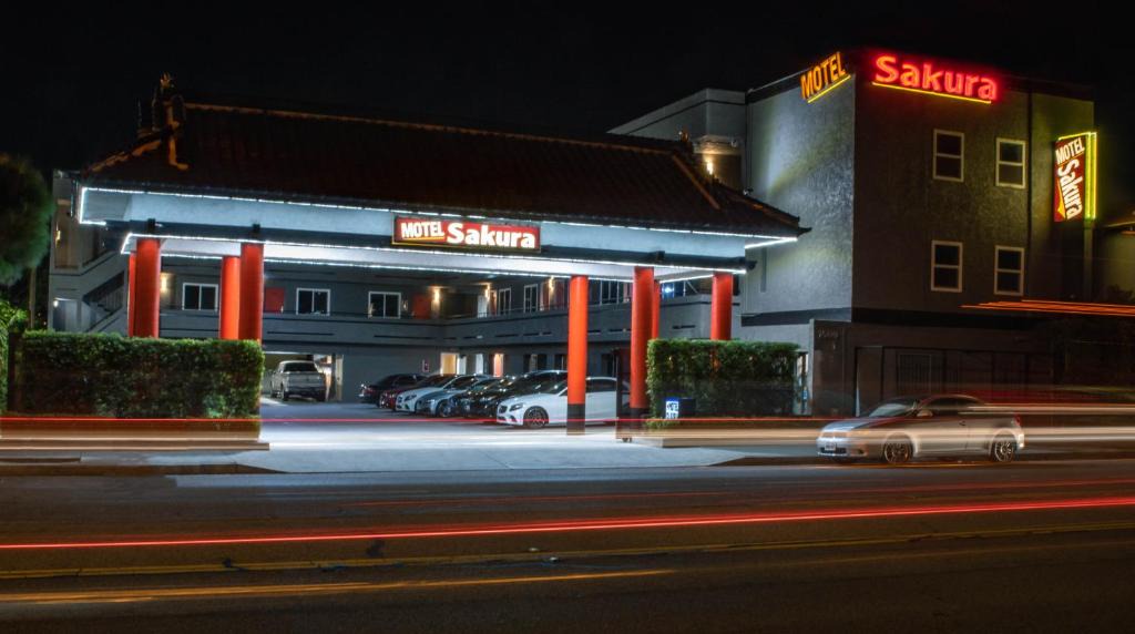 Somerset Hotel | Sakura Inn