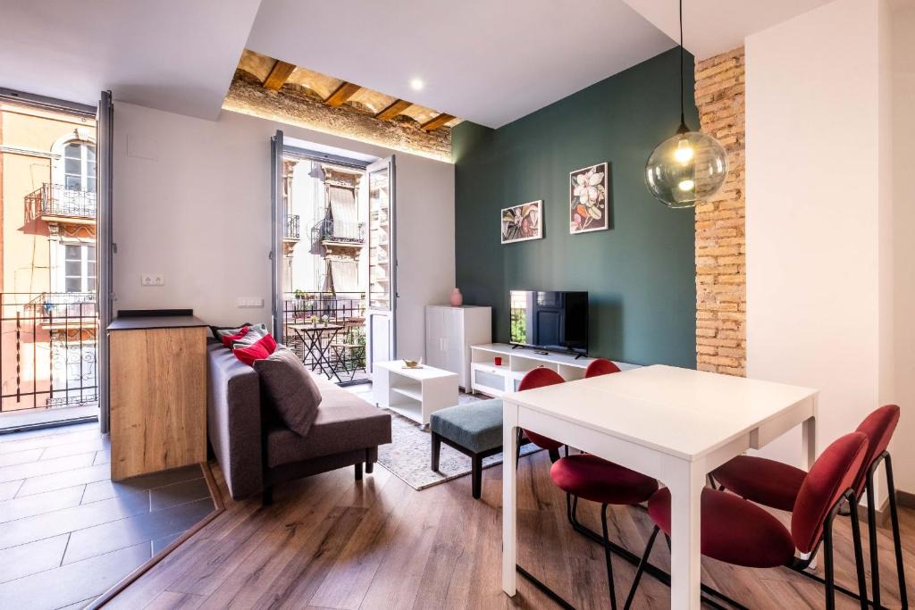 Morvedre Apartment | Serene Apartment with a Relaxing Atmosphere