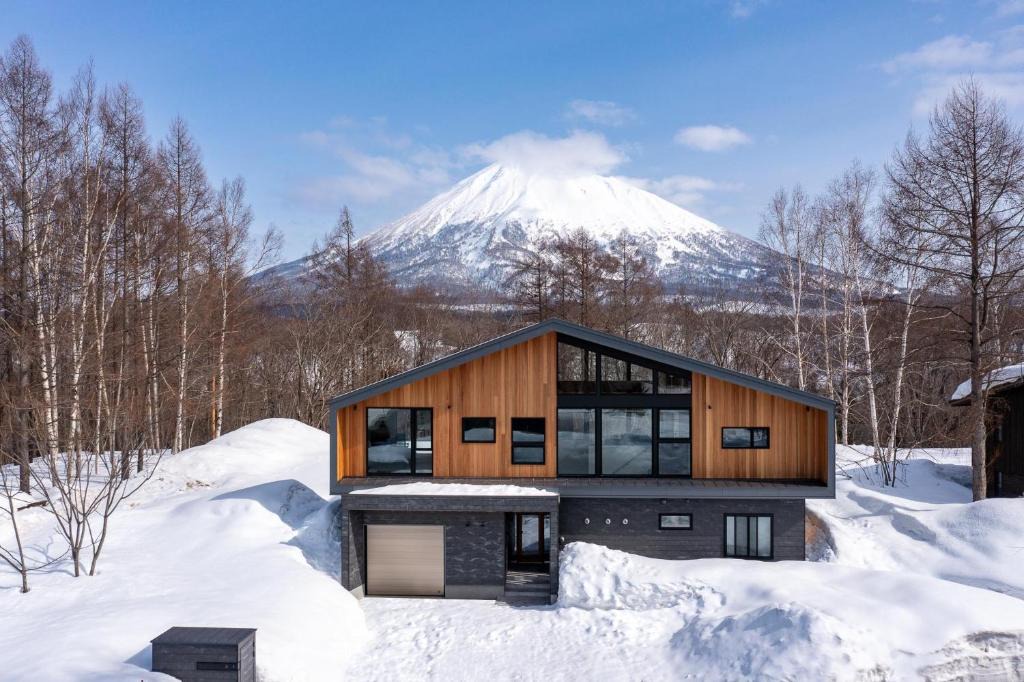 Kutchan Ski Chalet | Shion