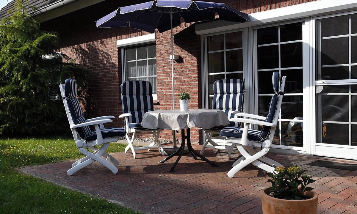 Greetsiel Apartment | single-storey quiet apartment with garden in a central location of Greetsiel