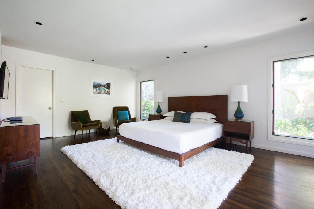 Hollywood Hills Apartment | Solar Drive by Onefinestay