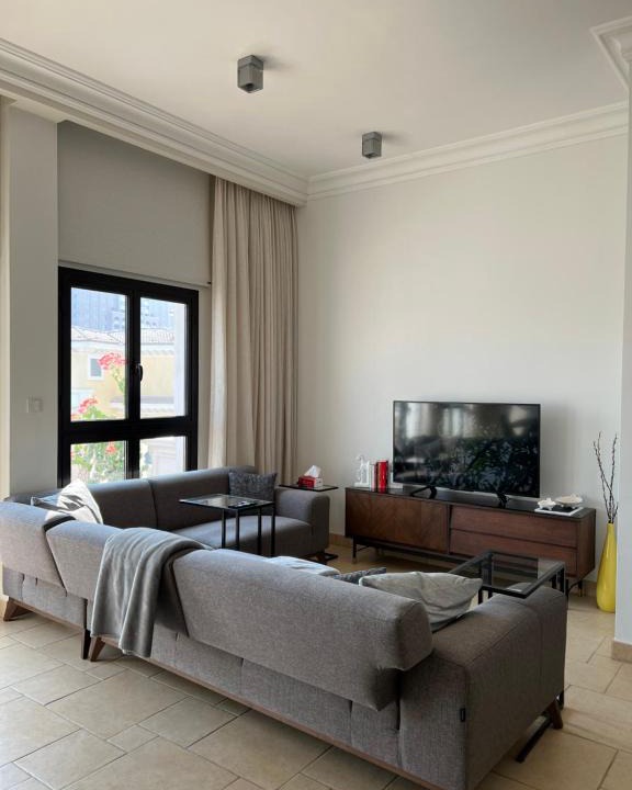 Doha Apartment | The Pearl Qatar - M e r c a t o 5 0 1