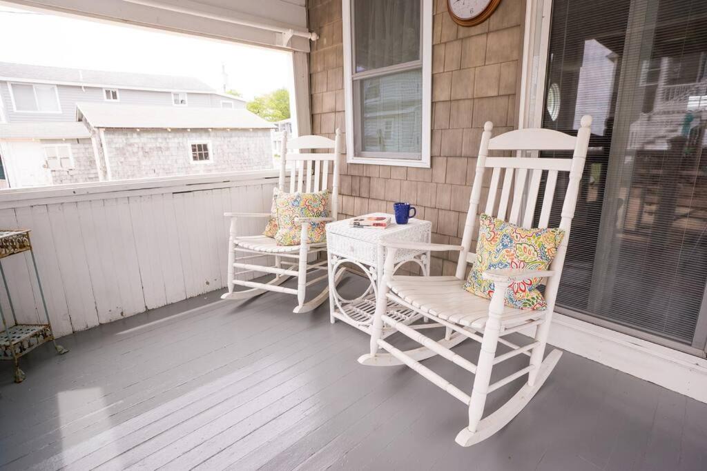 Clinton House | The Sharlene Cottage