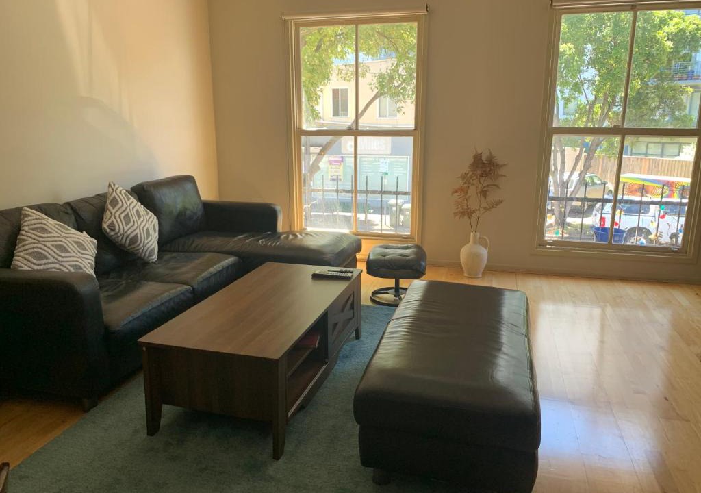 Southbank Apartment | Two bedroom apartment in peaceful southbank