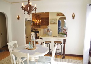 1/2 Block to the Beach w/Bikes & Paddleboards: Casa de las Palmas