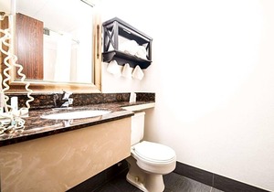 2-Star Hotel ∙ Quality Inn Cromwell - Middletown