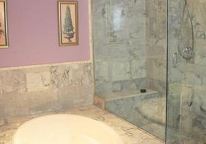 4 Bedroom Home in Best Location Parking Fireplace Back Yard Pets Welcome