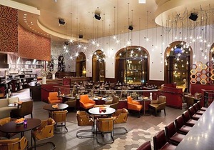 4-Star Hotel ∙ The Blackstone, Autograph Collection