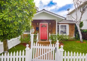 A Touch of Cape Cod in West Hollywood