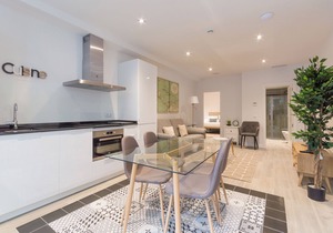 Avenida America III apartment in Madrid