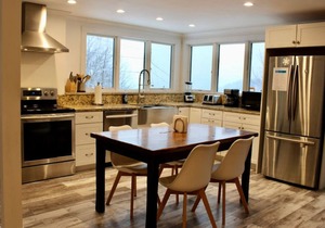 Condo 7 Trailside Village Slopeside One Bedroom w/Hot tub