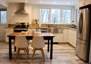 Condo 7 Trailside Village Slopeside One Bedroom w/Hot tub