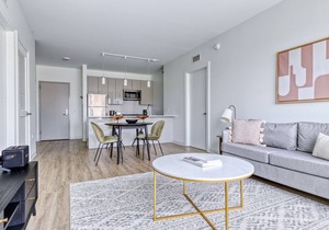 Dreamy West Loop 2BR w/Gym & Pool in heart of Greektown, by Blueground
