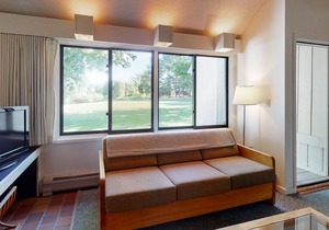 Family-Friendly Condo with Gas Fireplace, Shared Pool, and Golf Course View