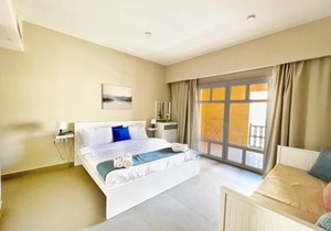 Minimal & Central 1BDR Apt Abu Tig Marina