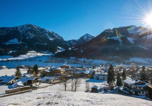 Modern Apartment near Ski Area in Brixen im Thale
