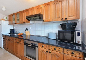 These simply and nicely furnished apartments are located on the outskirts of Split.