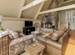 Gatlinburg | Chalet Village