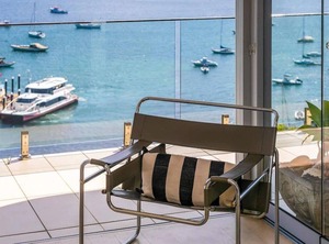 The Commodore | Palm Beach