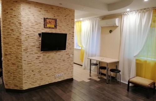 Solomjanskyj Apartment | Донца 27 Шалимова, Шулявская, Мед-Городок, НАУ, Исида, Вацлава Гавела, Лепсе, Отрадный, аеропорт Жуляны, Микрохирургия глаза