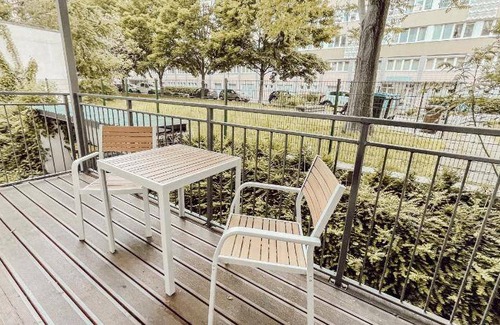 Zentrum-Ost Apartment | 100 m² Serviced apartment ∙ 3 bedrooms ∙ 127 guests
