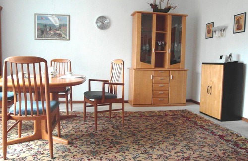 Rheinbreitbach House | 105 m² House ∙ 2 bedrooms ∙ 3 guests