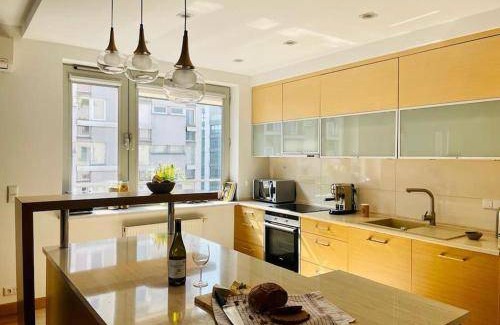 Srodmiescie Połnocne Apartment | 115 m² Apartment ∙ 3 bedrooms ∙ 8 guests